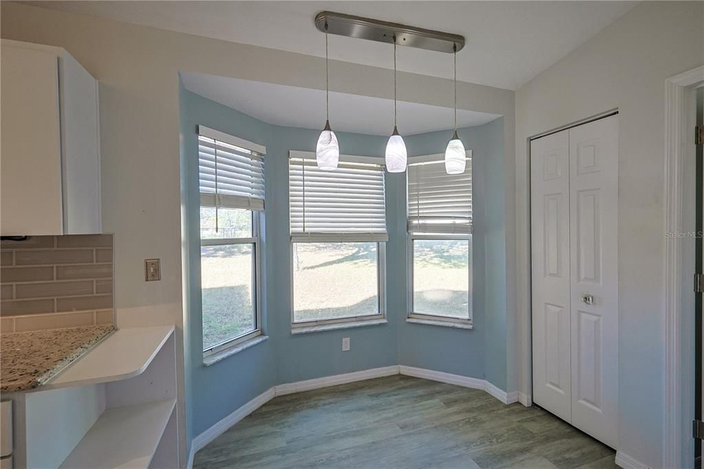 待售: $189,900 (2 贝兹, 2 浴室, 1254 平方英尺)