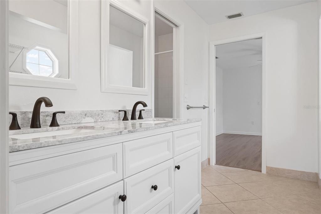 For Sale: $398,500 (3 beds, 2 baths, 1608 Square Feet)