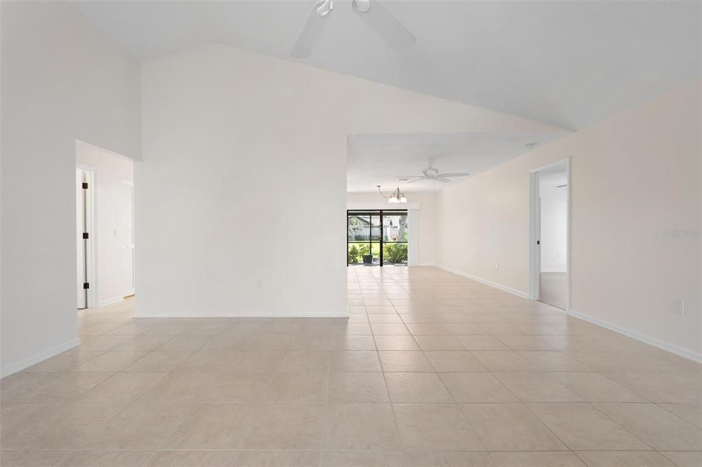 For Sale: $398,500 (3 beds, 2 baths, 1608 Square Feet)