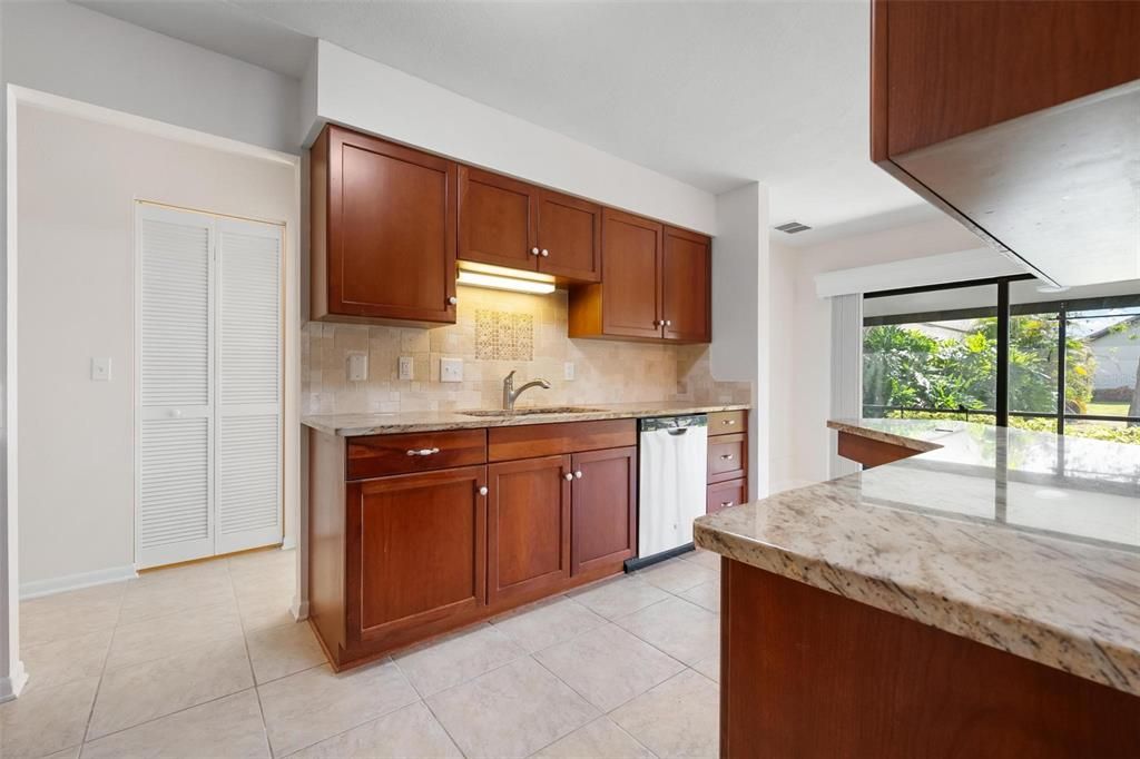 For Sale: $398,500 (3 beds, 2 baths, 1608 Square Feet)