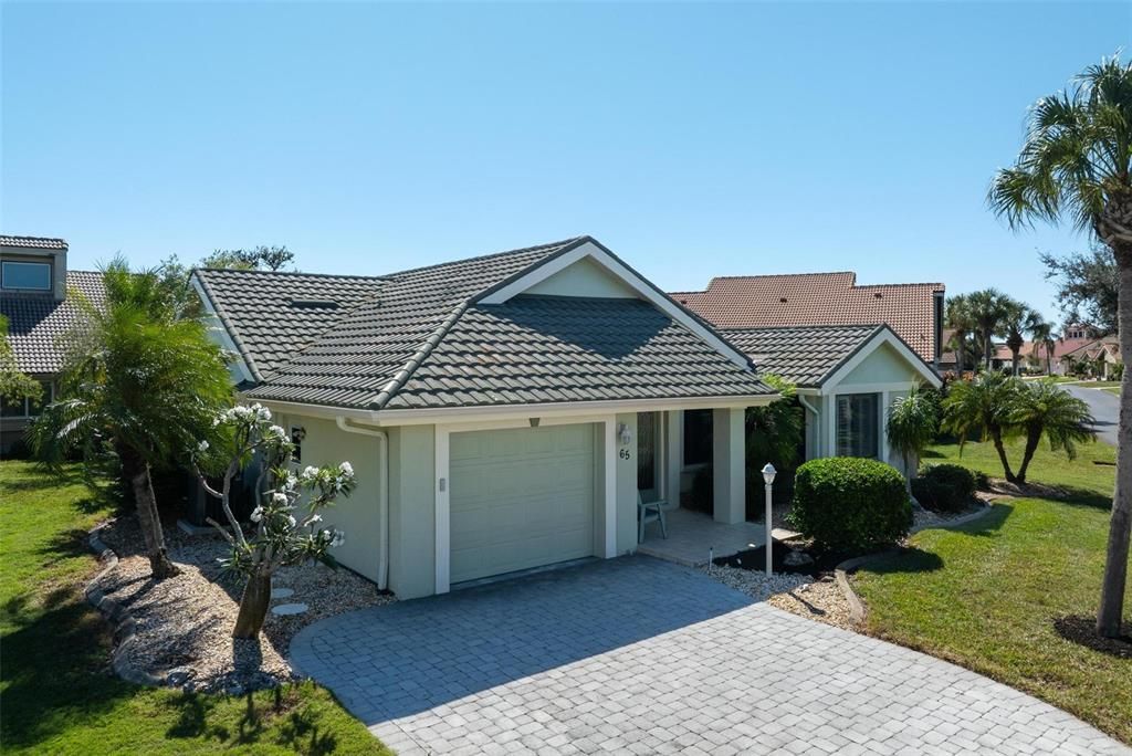 For Sale: $398,500 (3 beds, 2 baths, 1608 Square Feet)