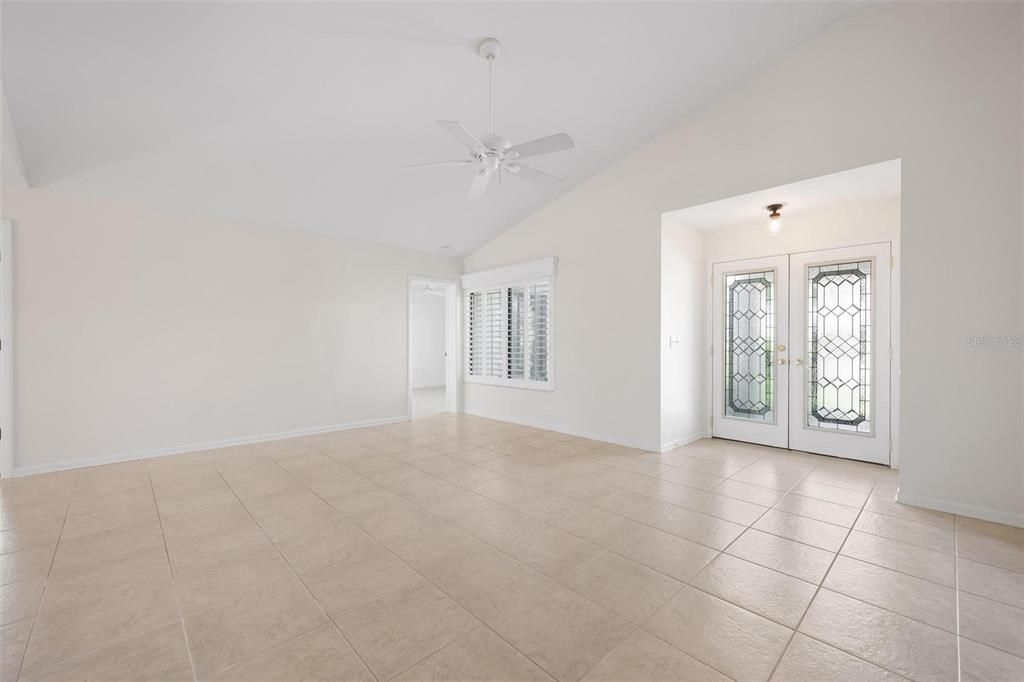 For Sale: $398,500 (3 beds, 2 baths, 1608 Square Feet)