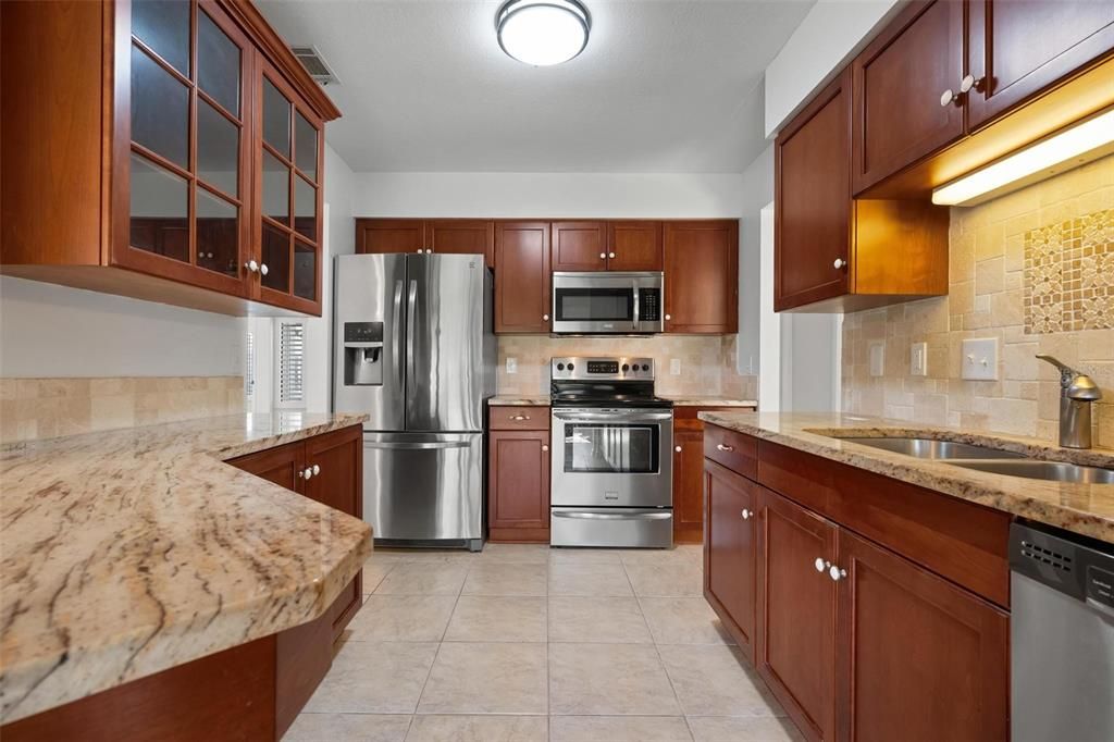 For Sale: $398,500 (3 beds, 2 baths, 1608 Square Feet)