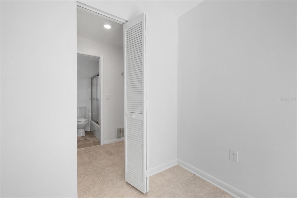 For Sale: $398,500 (3 beds, 2 baths, 1608 Square Feet)