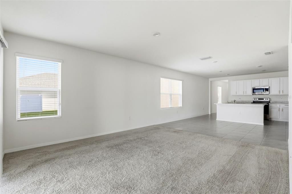 待售: $345,000 (3 贝兹, 2 浴室, 1620 平方英尺)