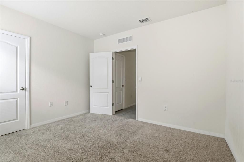 待售: $345,000 (3 贝兹, 2 浴室, 1620 平方英尺)