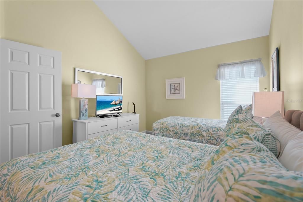 На продажу: $775,000 (2 спален, 2 ванн, 1259 Квадратных фут)