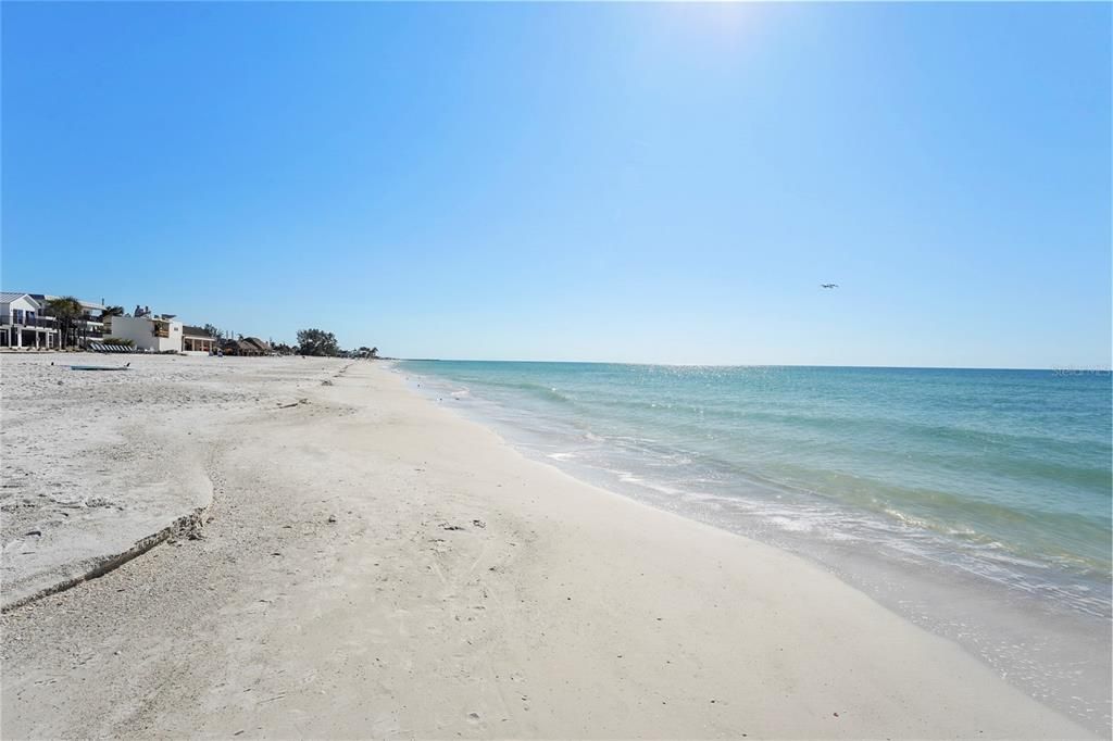 На продажу: $775,000 (2 спален, 2 ванн, 1259 Квадратных фут)