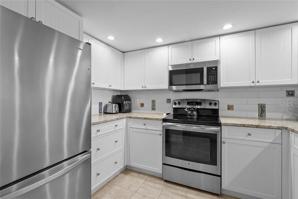 На продажу: $775,000 (2 спален, 2 ванн, 1259 Квадратных фут)