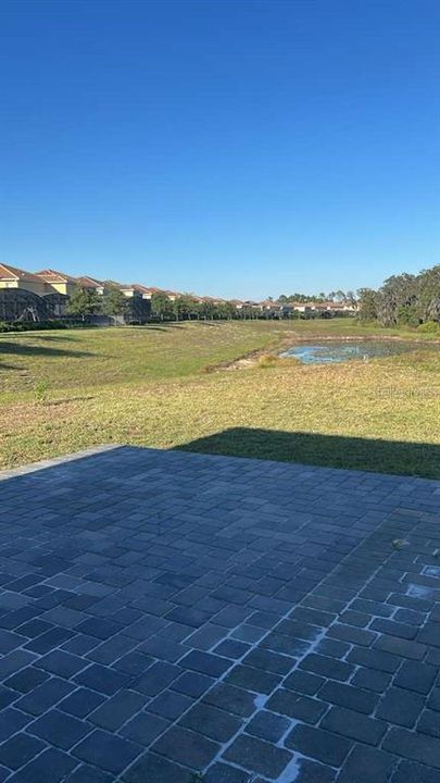 出租: $1,300 (1 贝兹, 1 浴室, 500 平方英尺)