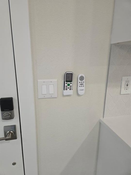 出租: $1,300 (1 贝兹, 1 浴室, 500 平方英尺)