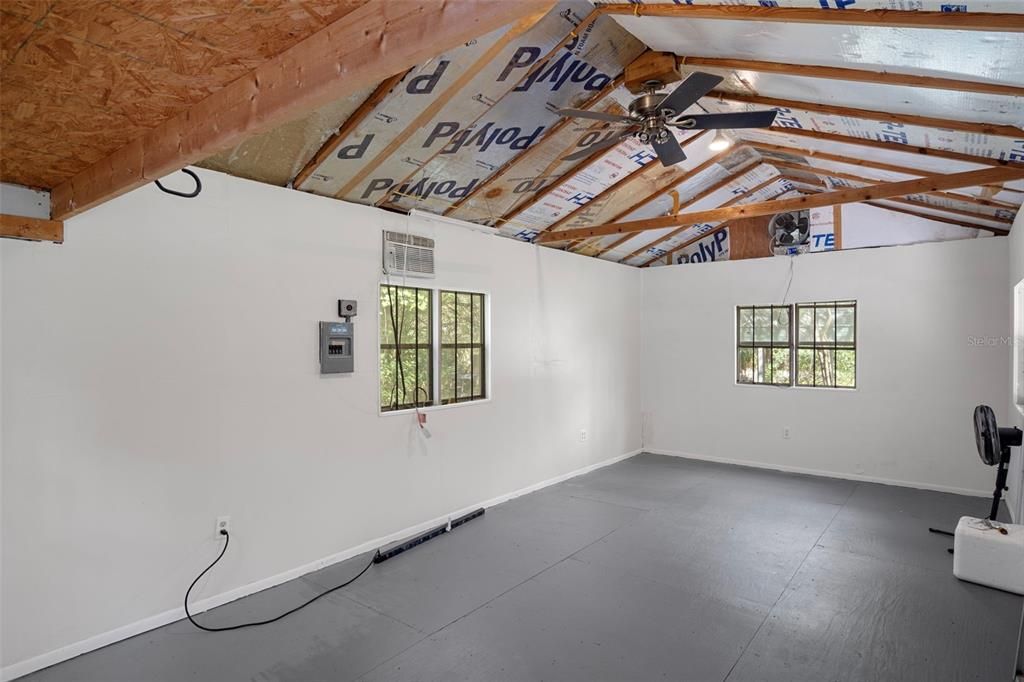 En Venta: $279,900 (3 camas, 2 baños, 960 Pies cuadrados)