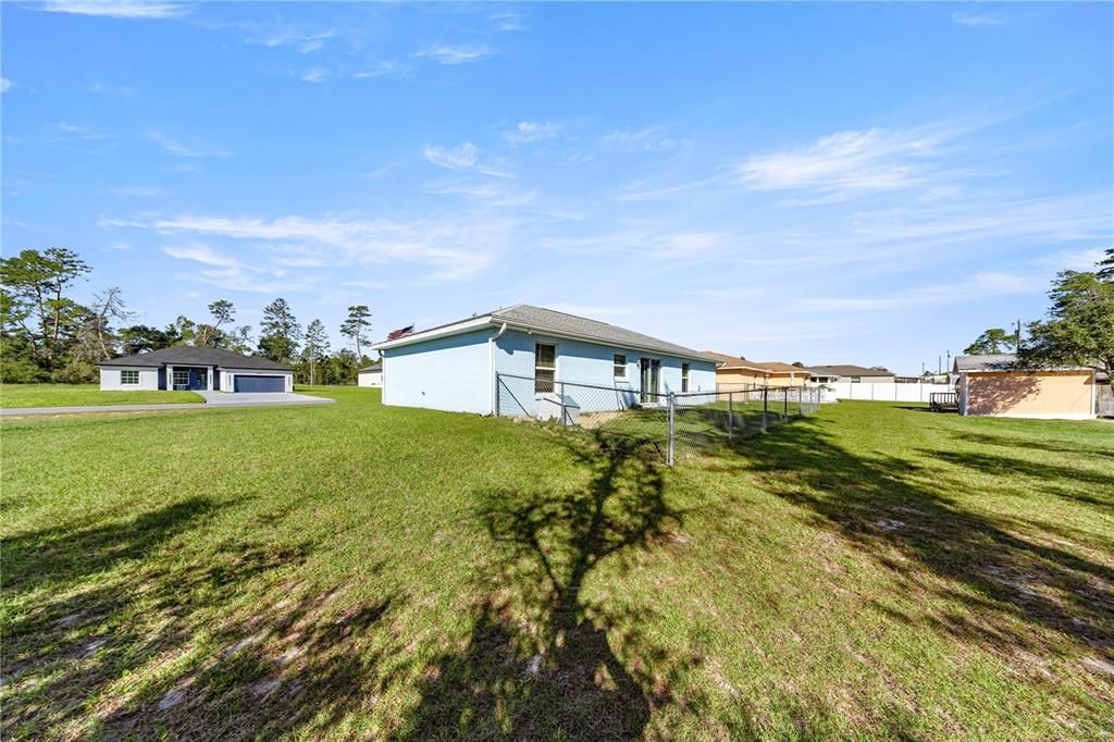 На продажу: $239,900 (3 спален, 2 ванн, 1136 Квадратных фут)