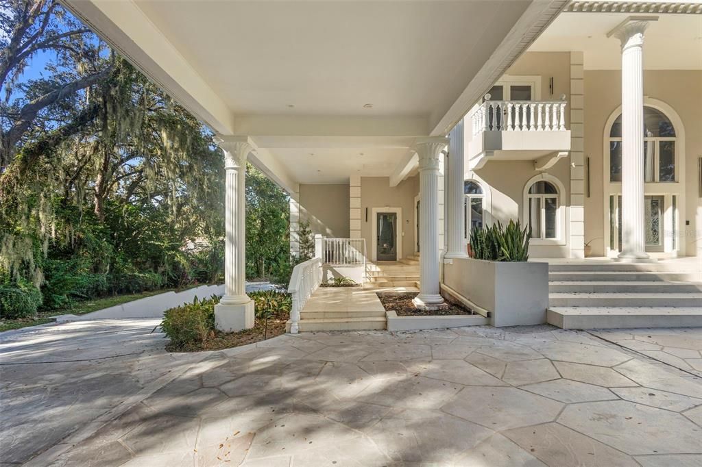 For Sale: $2,590,000 (5 beds, 5 baths, 8100 Square Feet)