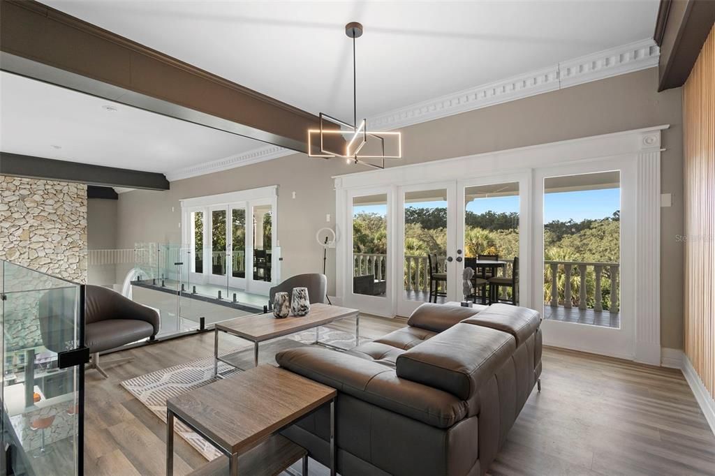 For Sale: $2,590,000 (5 beds, 5 baths, 8100 Square Feet)