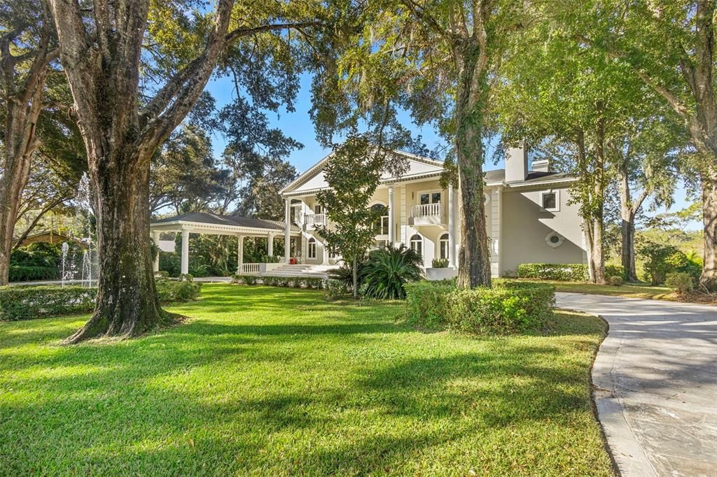 For Sale: $2,590,000 (5 beds, 5 baths, 8100 Square Feet)