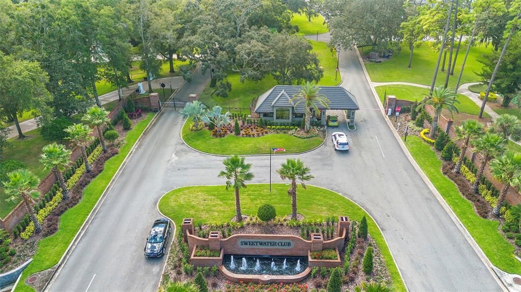 For Sale: $2,590,000 (5 beds, 5 baths, 8100 Square Feet)