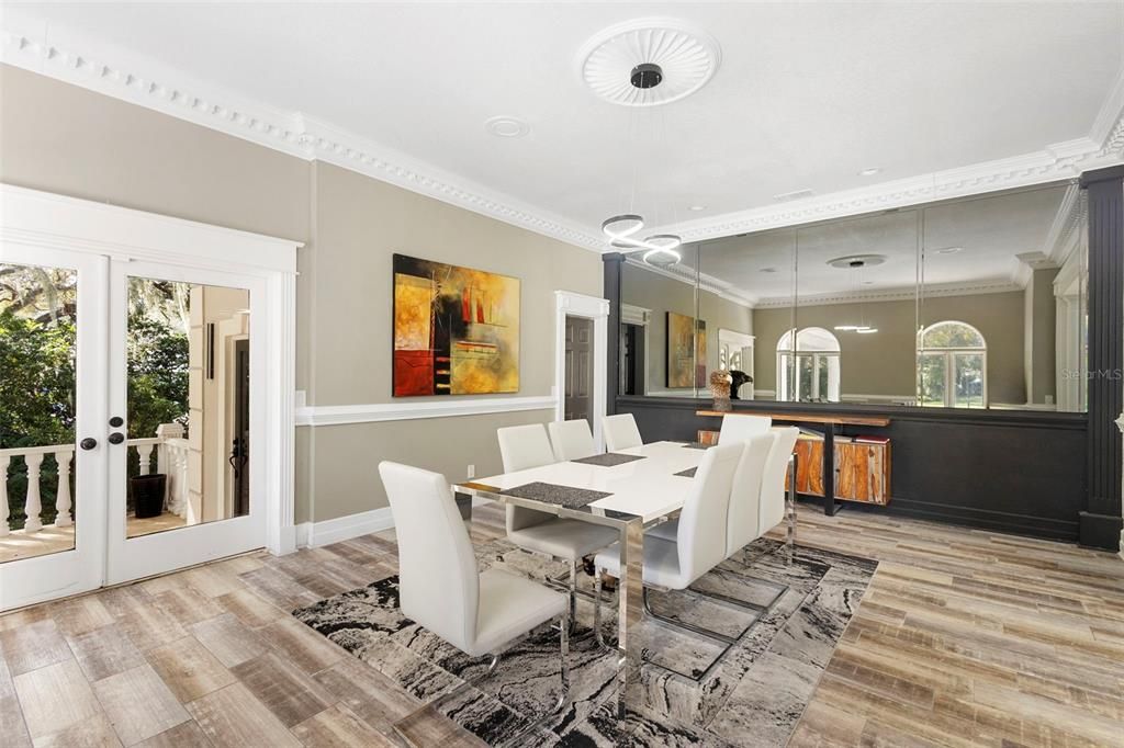 For Sale: $2,590,000 (5 beds, 5 baths, 8100 Square Feet)