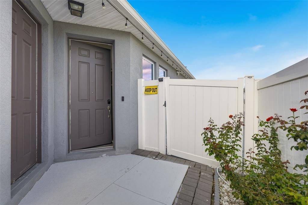 待售: $575,000 (4 贝兹, 3 浴室, 2787 平方英尺)