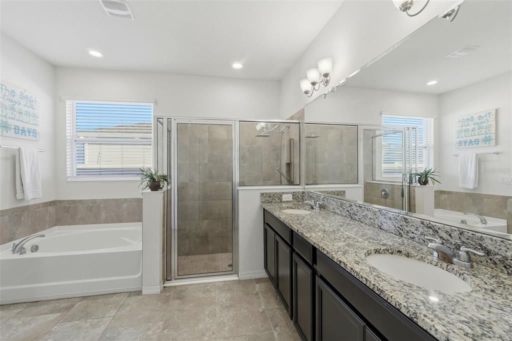 待售: $575,000 (4 贝兹, 3 浴室, 2787 平方英尺)