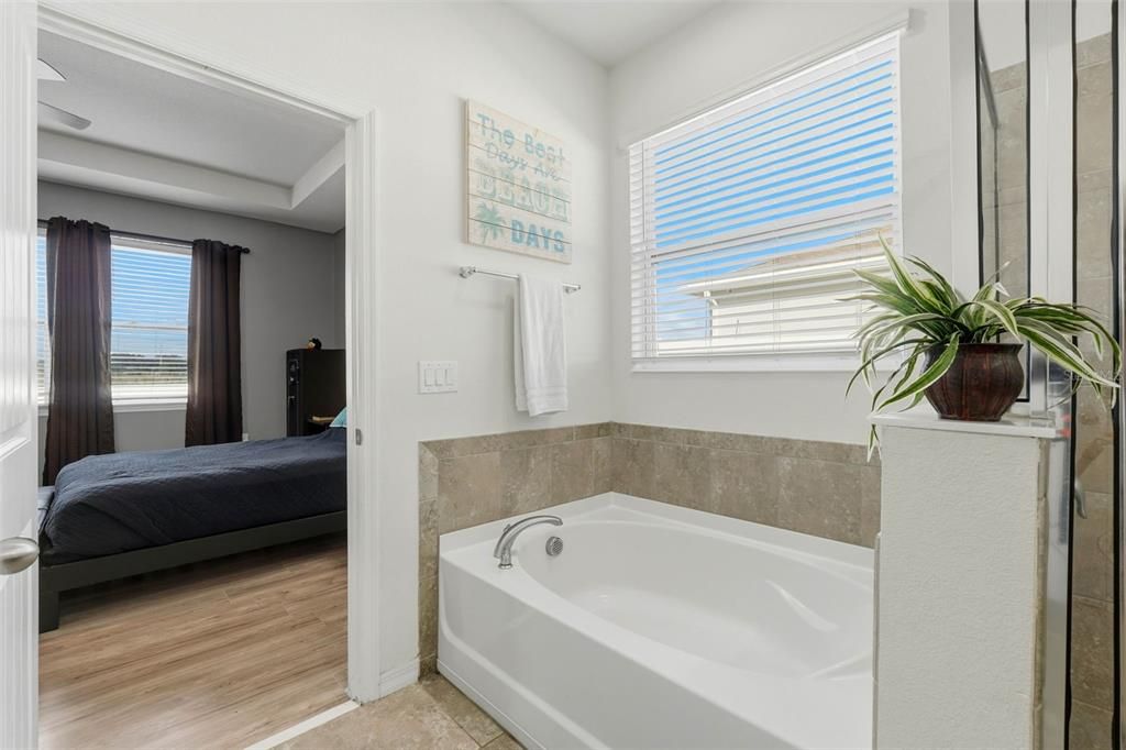 待售: $575,000 (4 贝兹, 3 浴室, 2787 平方英尺)