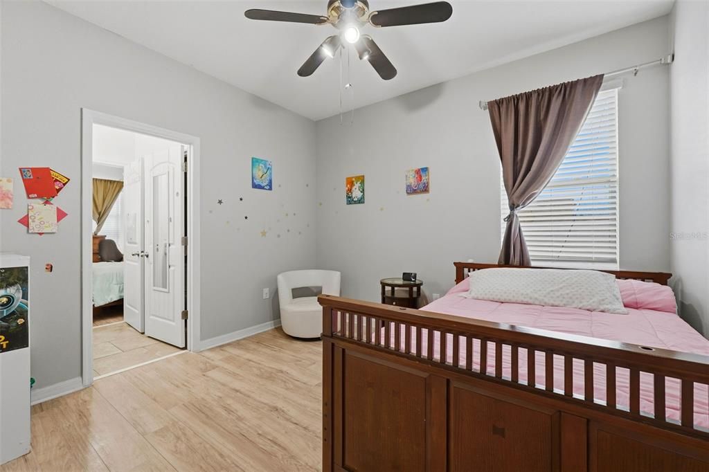 待售: $575,000 (4 贝兹, 3 浴室, 2787 平方英尺)