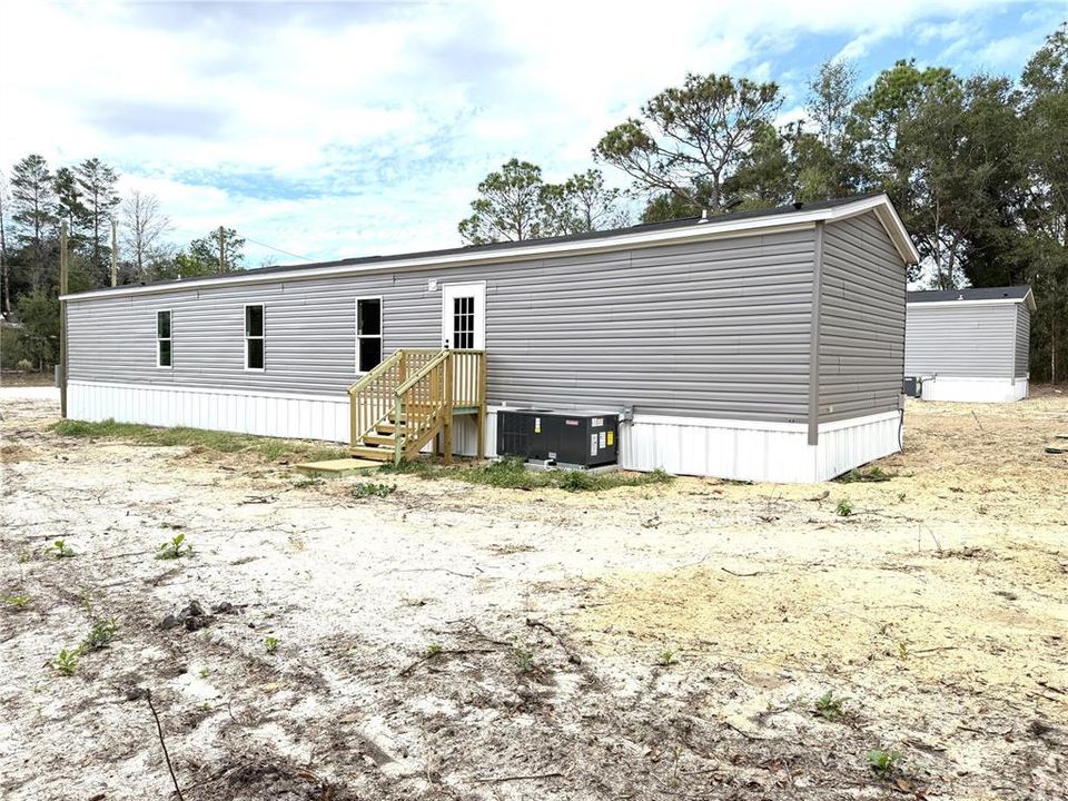 待售: $169,900 (3 贝兹, 2 浴室, 1128 平方英尺)