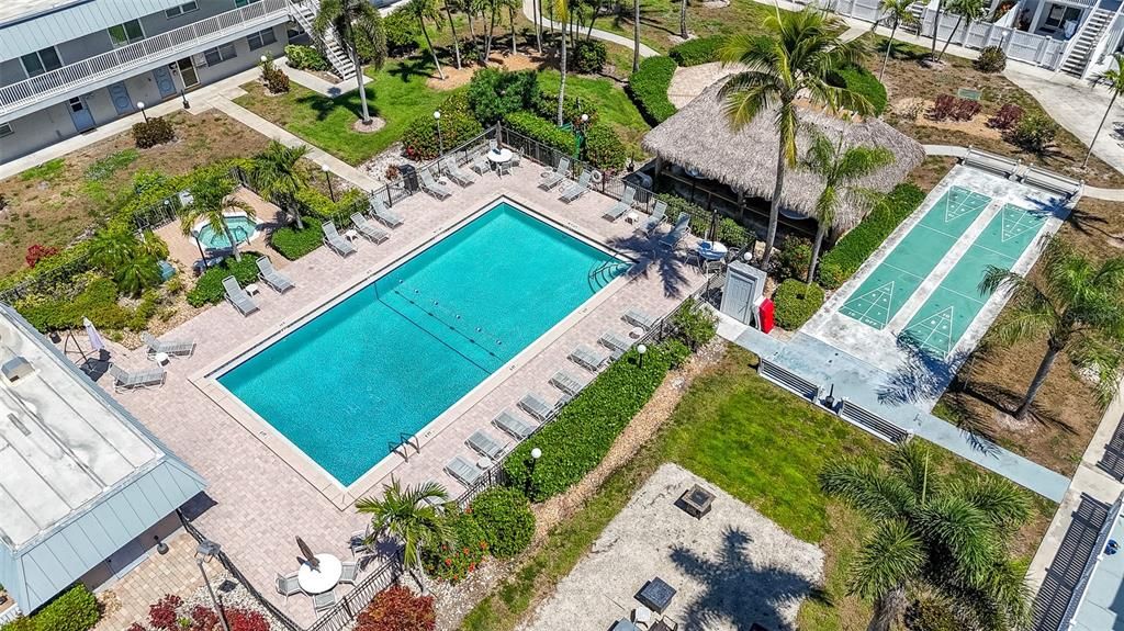 待售: $189,000 (2 贝兹, 1 浴室, 1010 平方英尺)