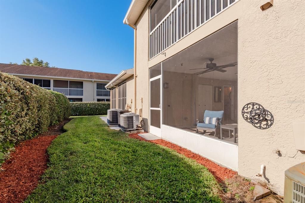 Activo con contrato: $269,000 (2 camas, 2 baños, 1161 Pies cuadrados)