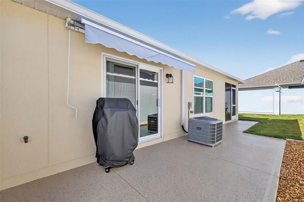 На продажу: $349,997 (2 спален, 2 ванн, 1310 Квадратных фут)