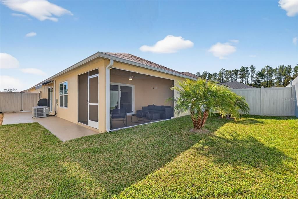 На продажу: $349,997 (2 спален, 2 ванн, 1310 Квадратных фут)