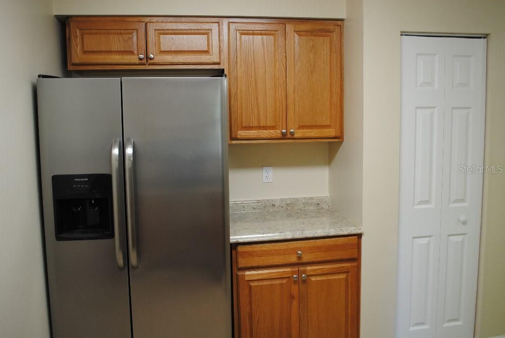 待售: $265,000 (3 贝兹, 2 浴室, 1446 平方英尺)