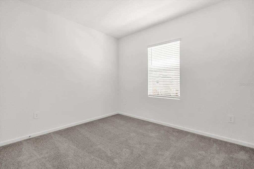 В аренду: $2,340 (3 спален, 2 ванн, 1782 Квадратных фут)