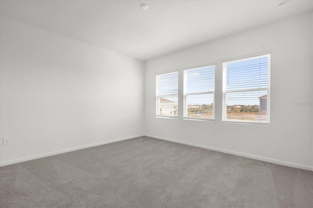 В аренду: $2,340 (3 спален, 2 ванн, 1782 Квадратных фут)