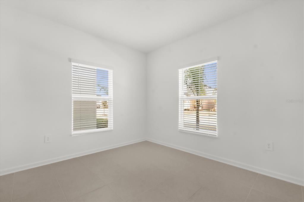 В аренду: $2,340 (3 спален, 2 ванн, 1782 Квадратных фут)