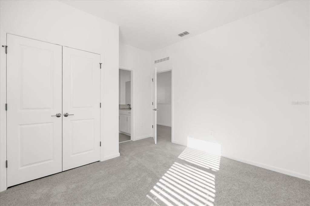 В аренду: $2,340 (3 спален, 2 ванн, 1782 Квадратных фут)