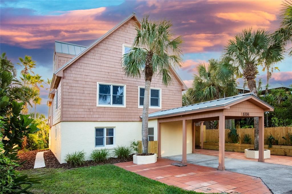 For Sale: $2,200,000 (3 beds, 3 baths, 2743 Square Feet)