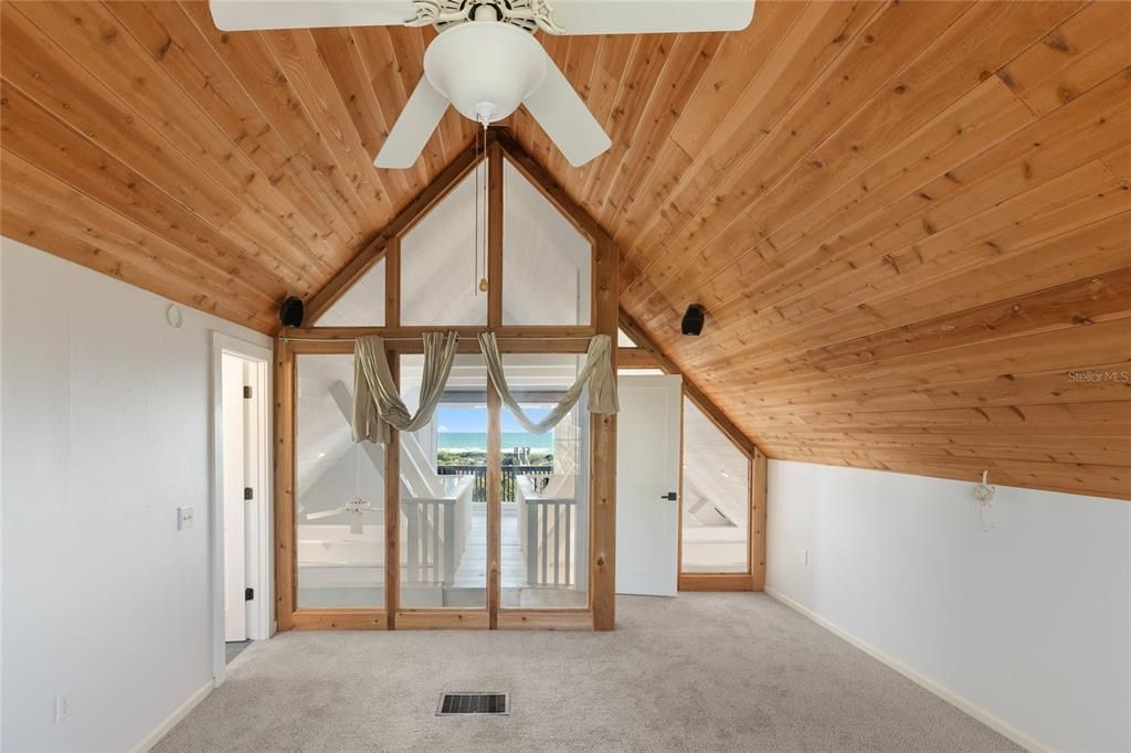 For Sale: $2,200,000 (3 beds, 3 baths, 2743 Square Feet)