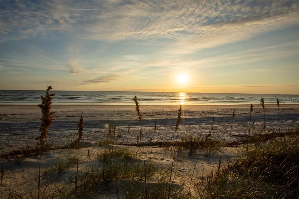 For Sale: $2,200,000 (3 beds, 3 baths, 2743 Square Feet)