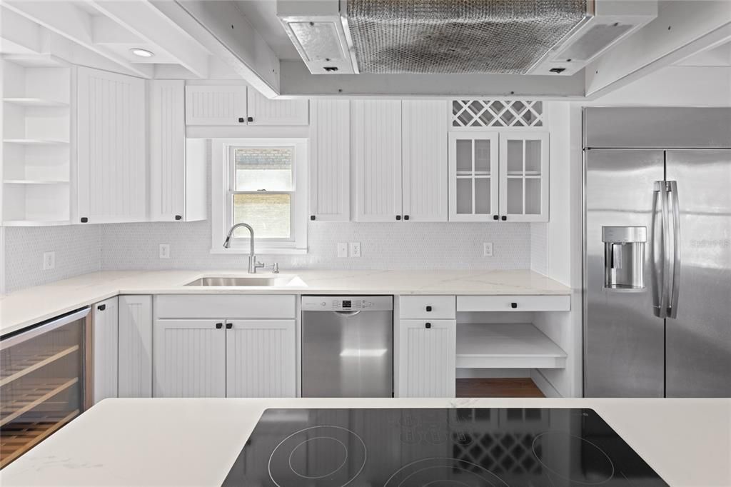 For Sale: $2,200,000 (3 beds, 3 baths, 2743 Square Feet)