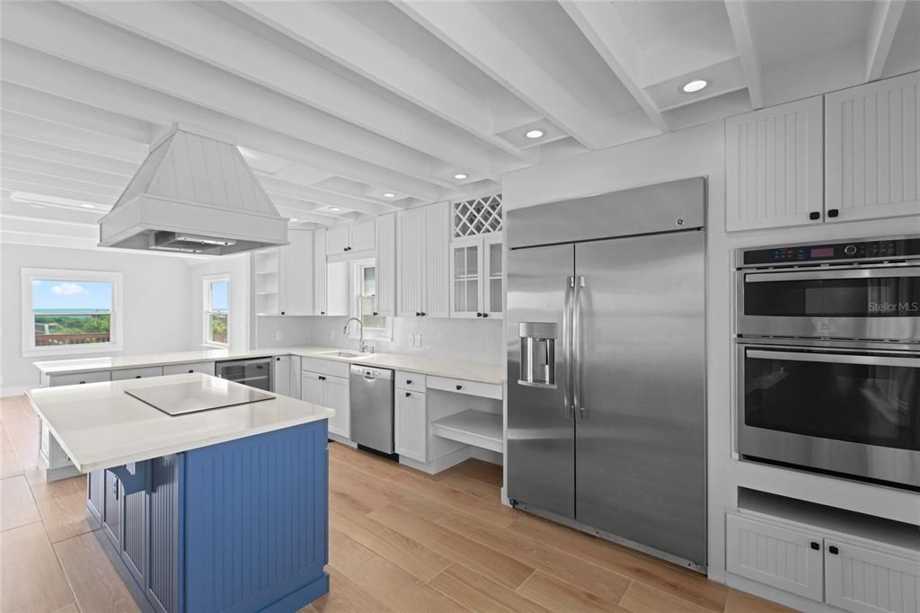 For Sale: $2,200,000 (3 beds, 3 baths, 2743 Square Feet)