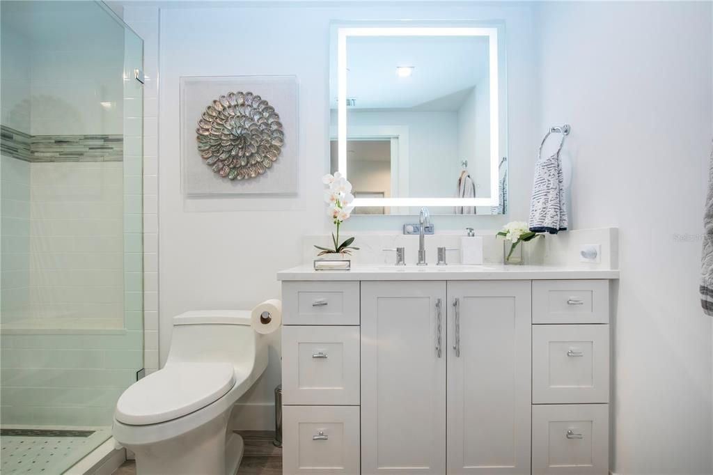 For Sale: $1,595,000 (2 beds, 2 baths, 1598 Square Feet)