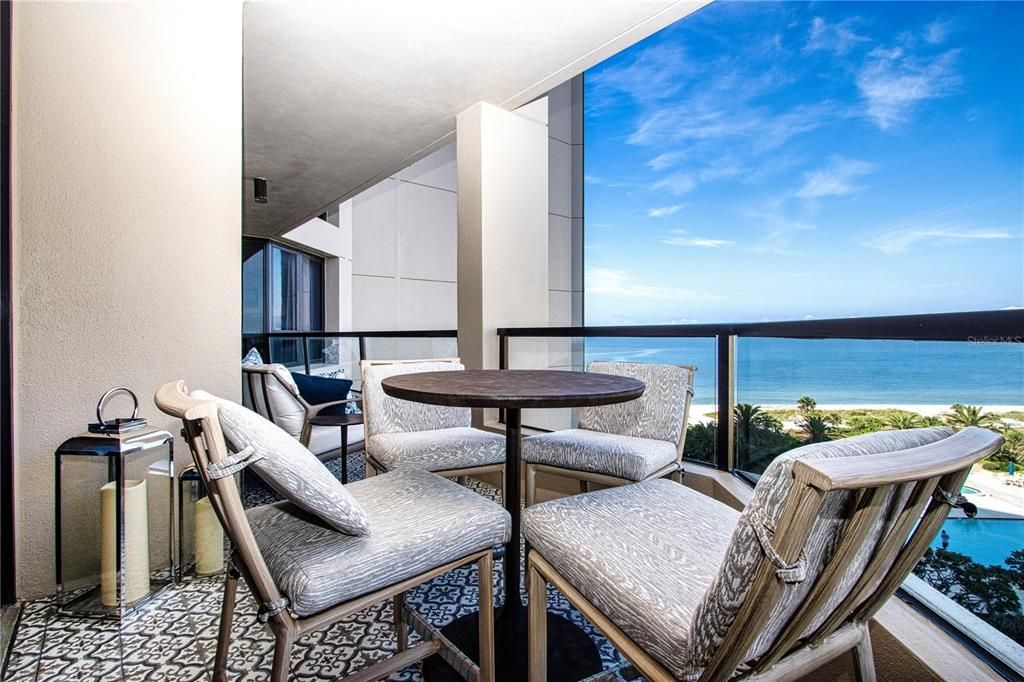 For Sale: $1,595,000 (2 beds, 2 baths, 1598 Square Feet)