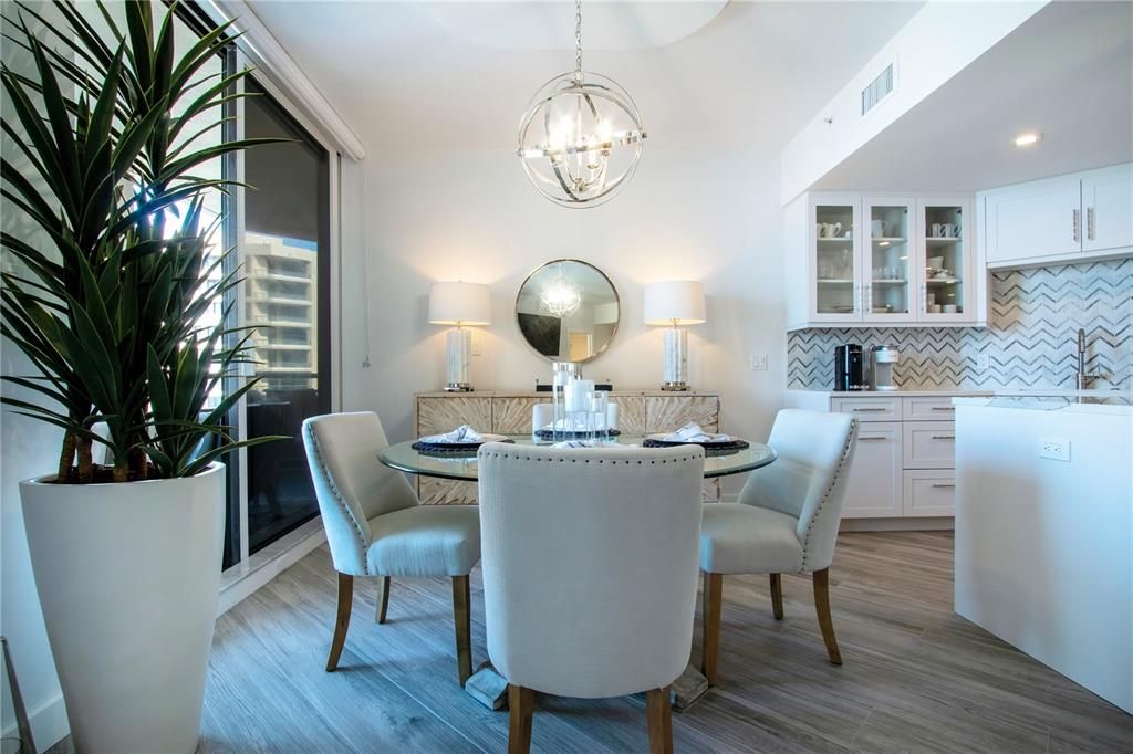 For Sale: $1,595,000 (2 beds, 2 baths, 1598 Square Feet)