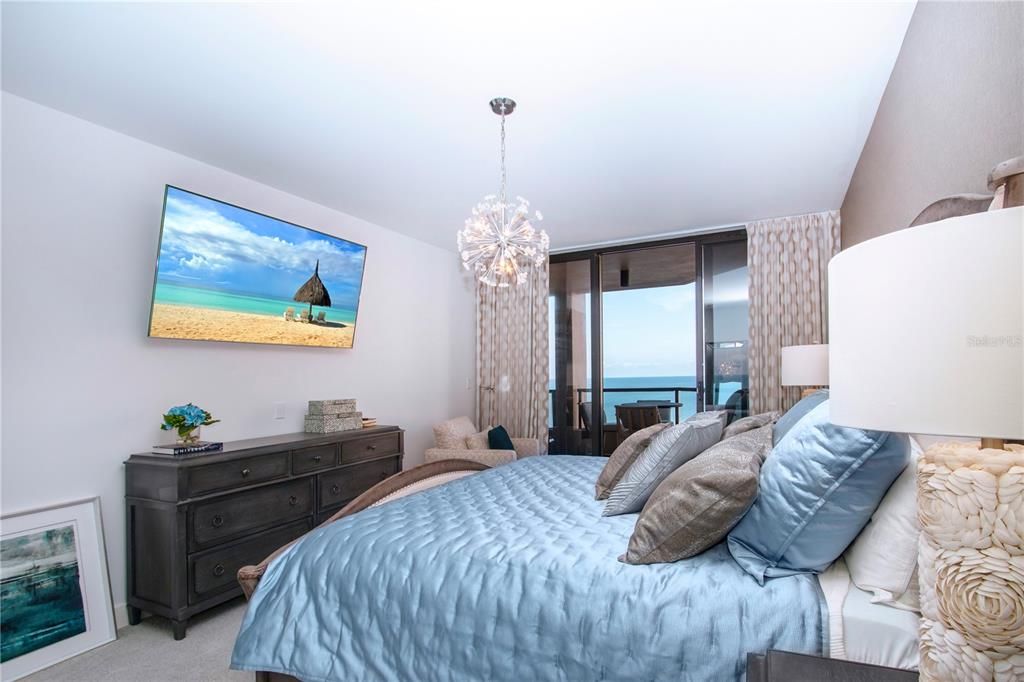 For Sale: $1,595,000 (2 beds, 2 baths, 1598 Square Feet)