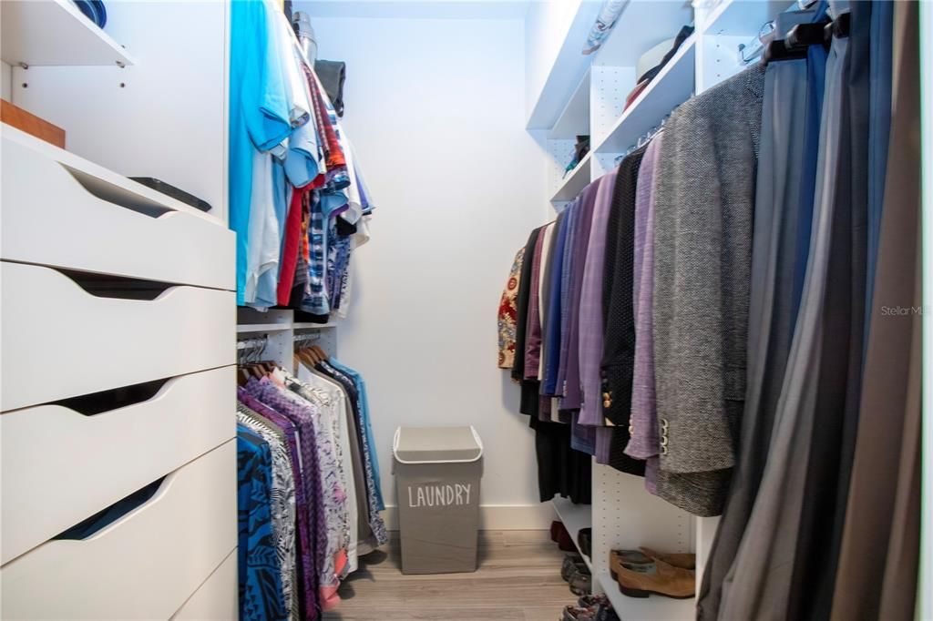 For Sale: $1,595,000 (2 beds, 2 baths, 1598 Square Feet)