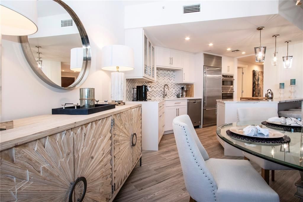 For Sale: $1,595,000 (2 beds, 2 baths, 1598 Square Feet)