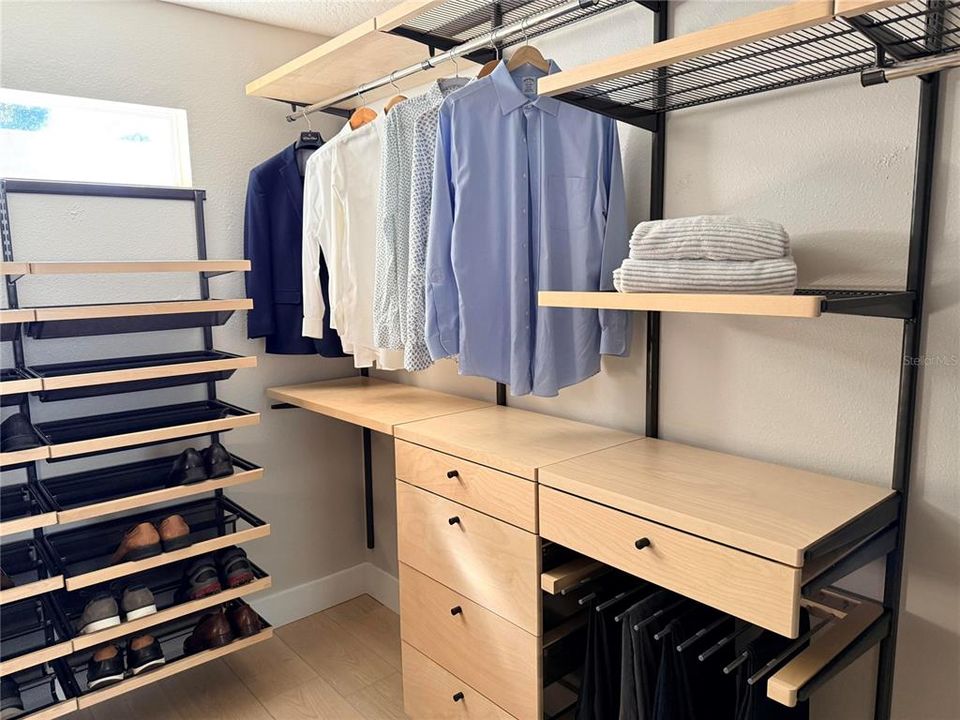 На продажу: $475,000 (4 спален, 3 ванн, 2567 Квадратных фут)