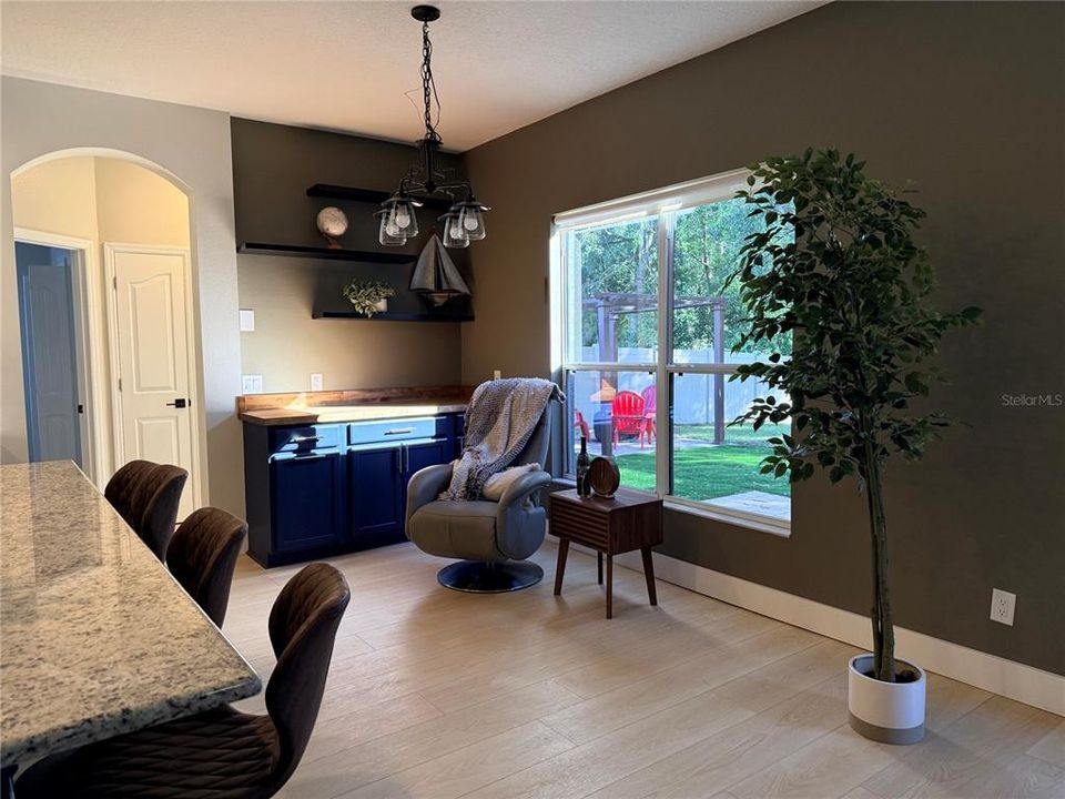 На продажу: $475,000 (4 спален, 3 ванн, 2567 Квадратных фут)