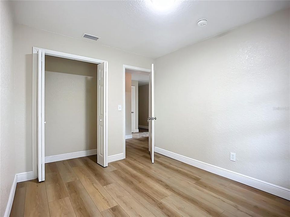 Active With Contract: $344,000 (4 beds, 2 baths, 1258 Square Feet)